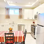 Cozy Guest Suite Near University Of Alberta, Southgate Mall, And Downtown